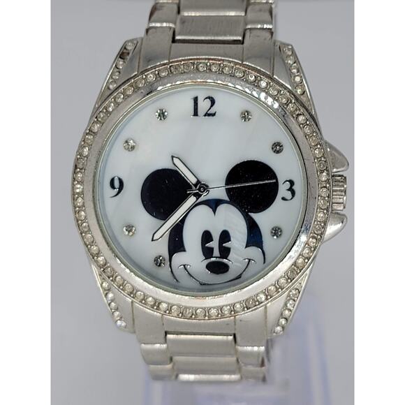 Disney Ladies MN2089 Accutime Retro Minnie Mouse Watch 28mm